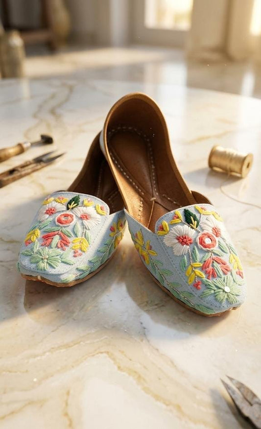 Pastel Floral Embroidered Ethnic Jutti