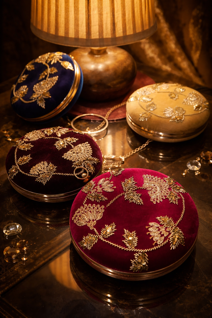 Round Embellished Velvet Clutch – Red