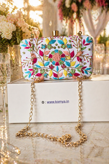 White Floral Jutti & Clutch Bag Combo