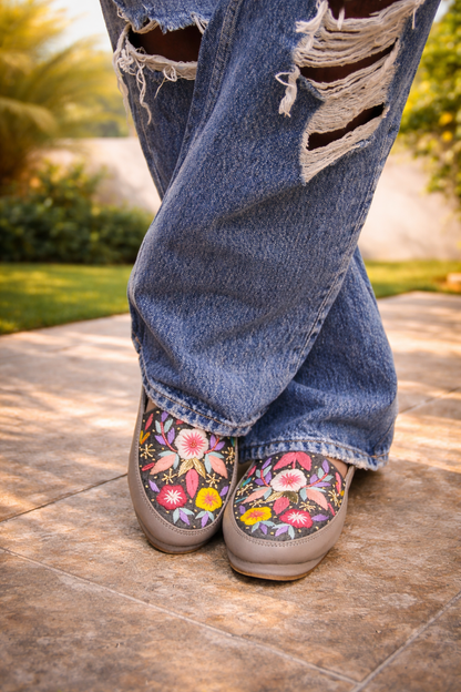 BloomCraft Embroidered Slip-On Loafers