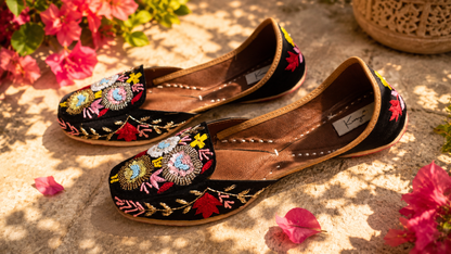 Midnight Floral Embroidered Ethnic Jutti