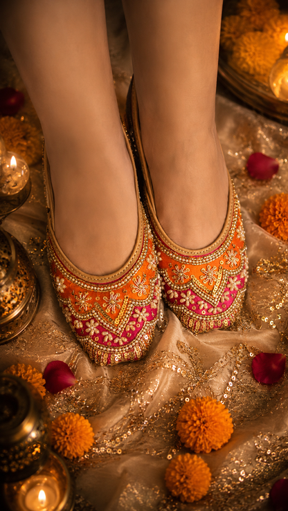 Komya Gulnaar Embellished Jutti